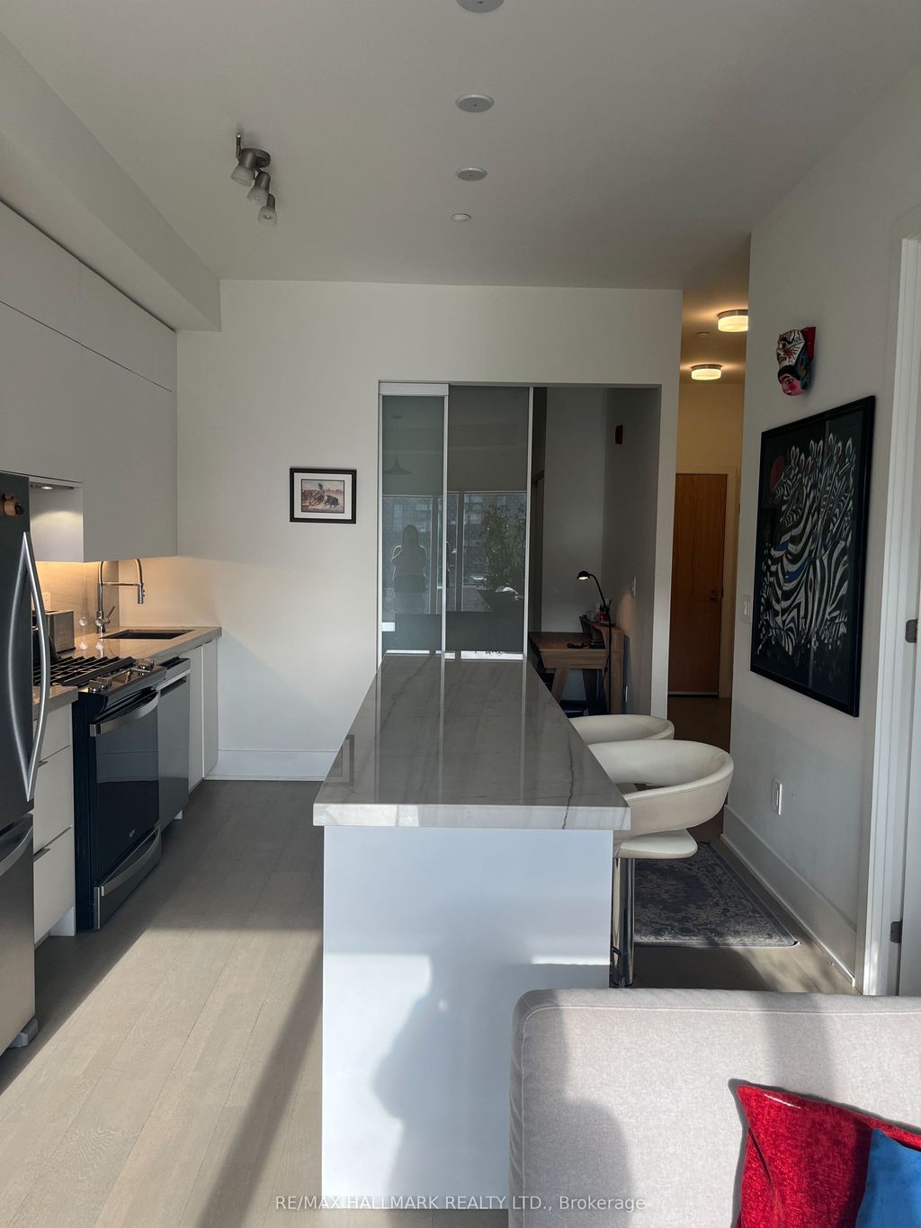 Photo of 495 Logan Avenue #313, Toronto, ON M4K 0A5 (MLS # E12527504)