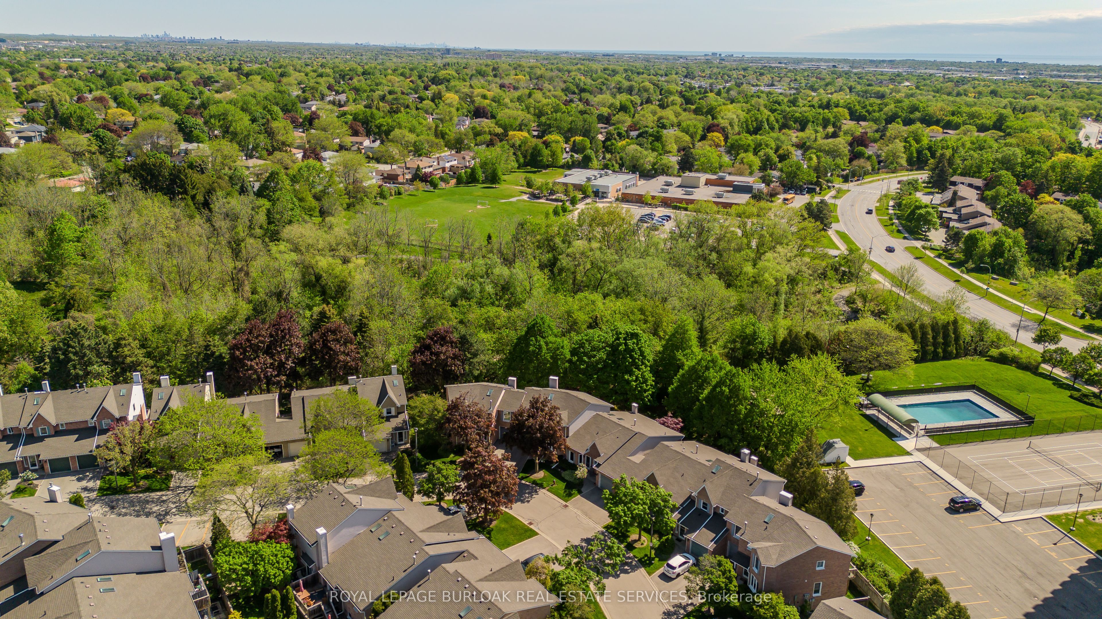 2155 Duncaster Drive 10