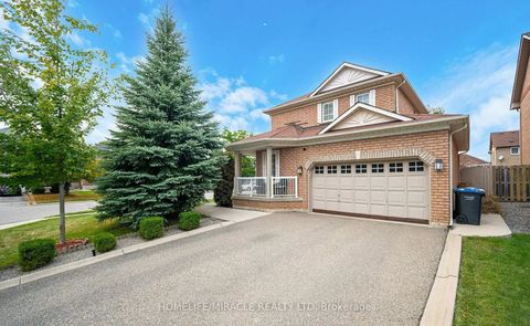 129 Van Scott Drive Brampton ON L7A 2C7
