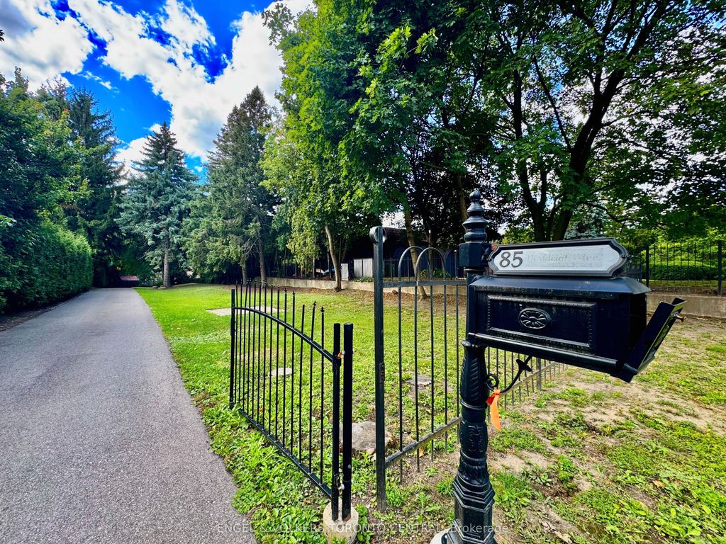Photo of 85 Yorkleigh Avenue, Toronto, ON M9P 1Y3 (MLS # W12399863)