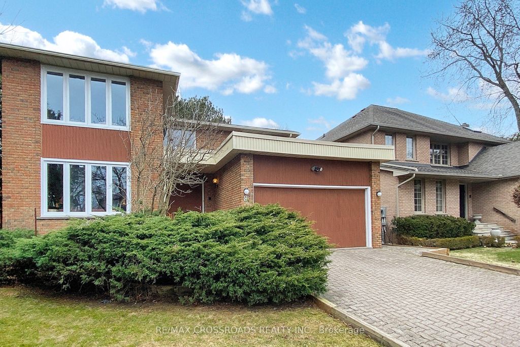 Photo of 8 Orchid Court, Toronto, ON M2L 2X8 (MLS # C12734000)