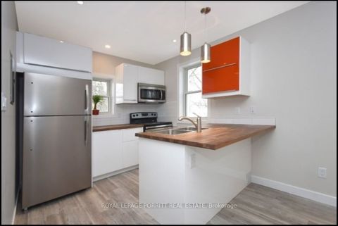 3411 Lake Shore Boulevard W 4 Toronto ON M8W 1N2