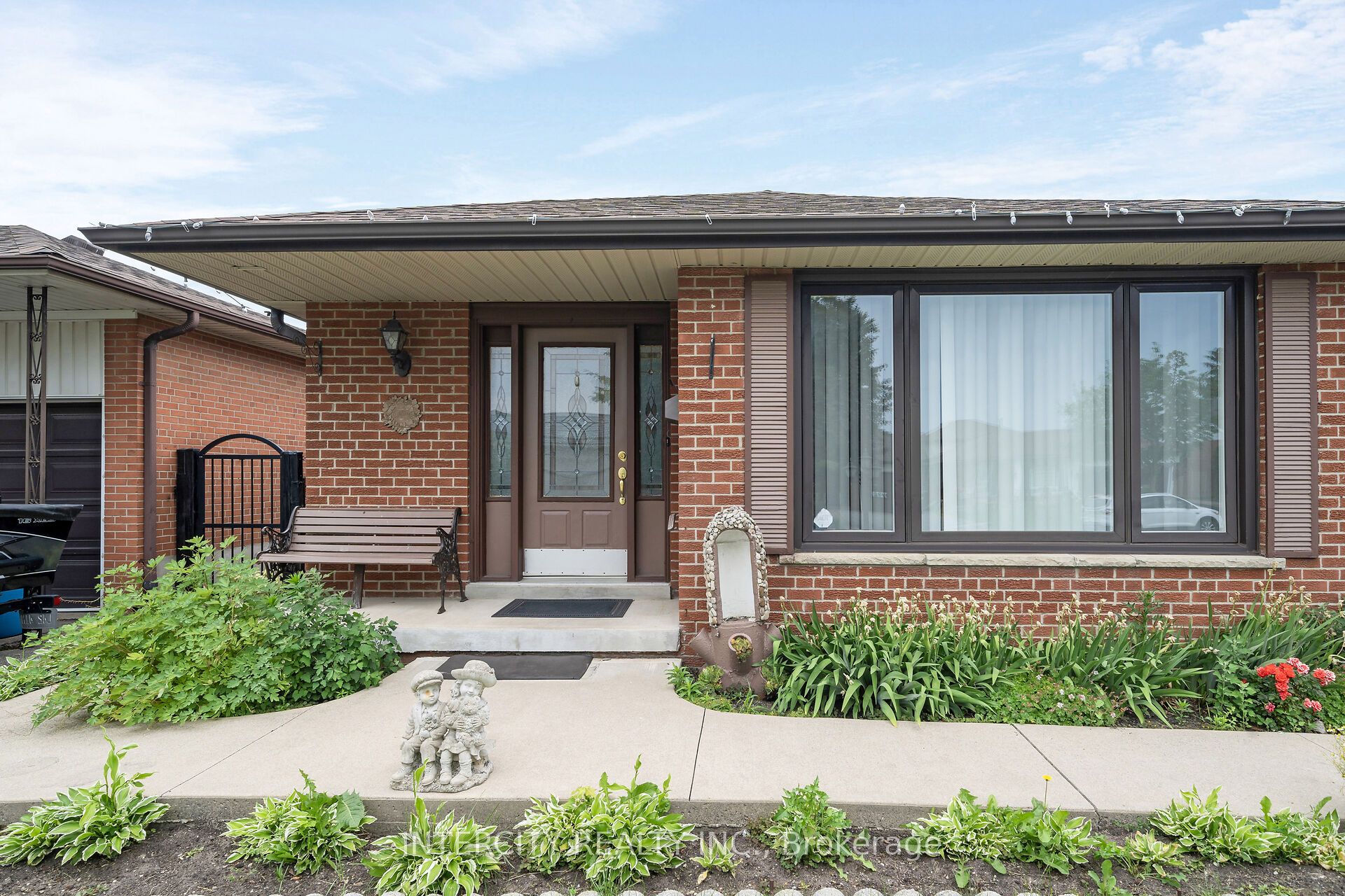 7279 Vernor Drive