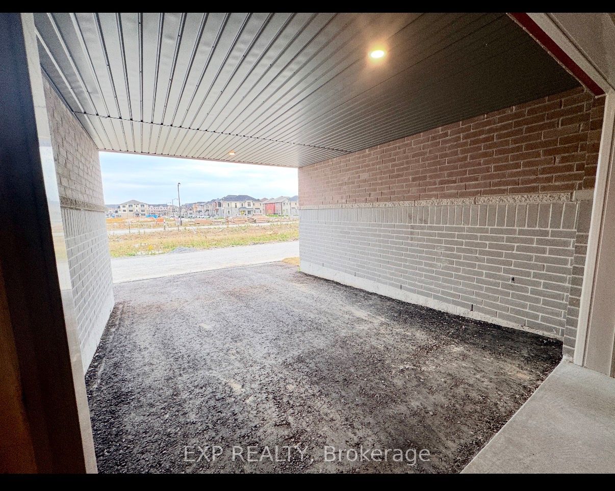 553 Vine Cliff Boulevard Main