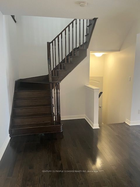 20 Ridgehaven Court N Upper