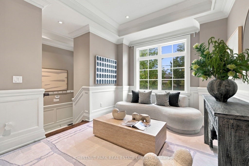 Photo of 358 Elm Road, Toronto, ON M5M 3V6 (MLS # C14126118)