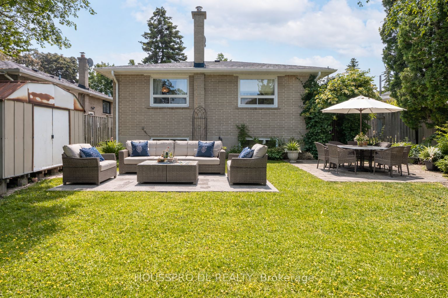 377 Palmer Avenue Main Floor