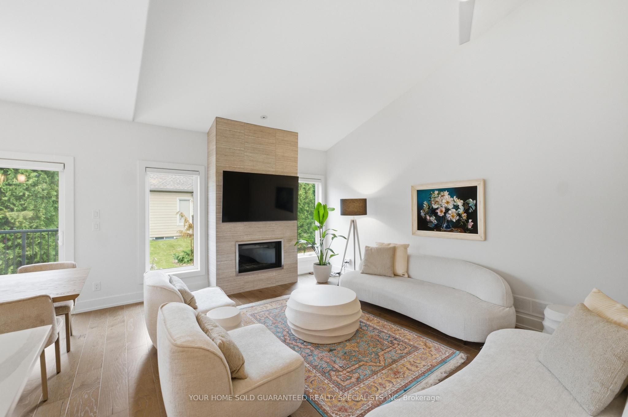 2 PROSPECT Lane
