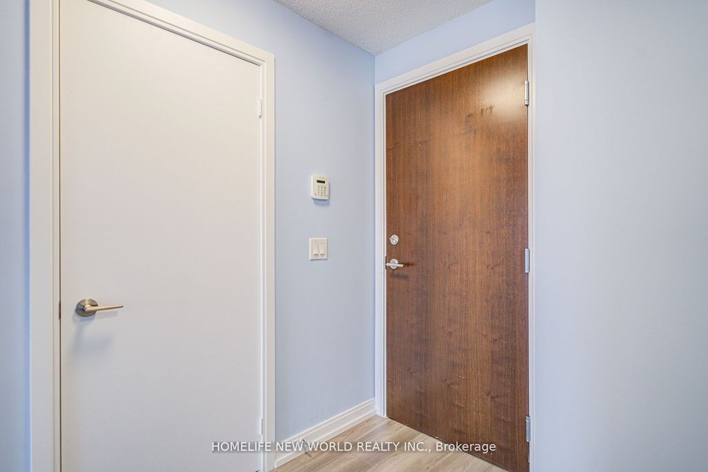 Photo of 181 Village Green Square E #1815, Toronto, ON M1S 0K3 (MLS # E12598676)