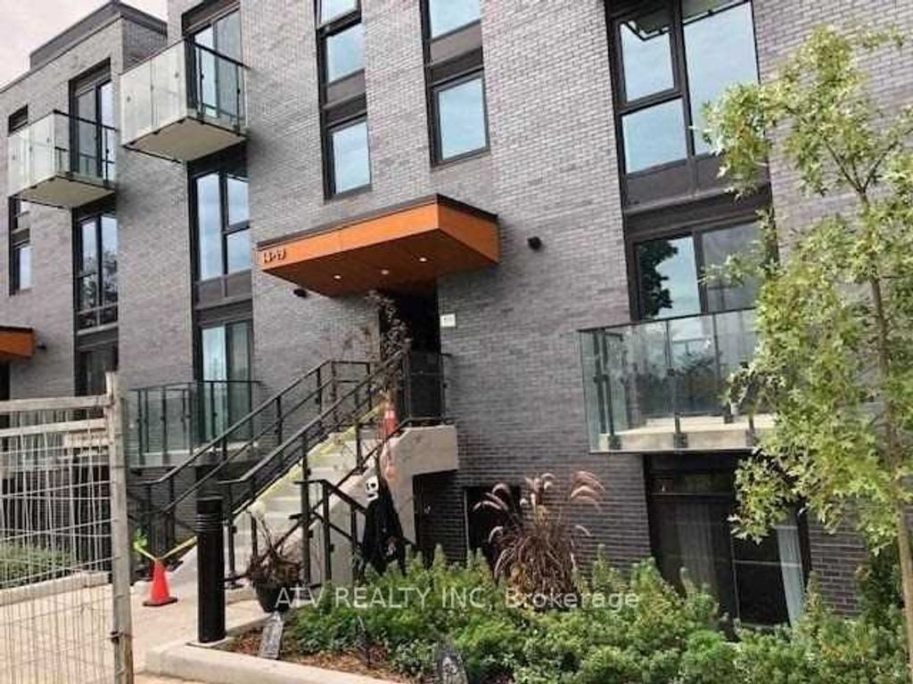 Photo of 10 Brin Drive #TH17, Toronto, ON M8X 0B3 (MLS # W12954046)