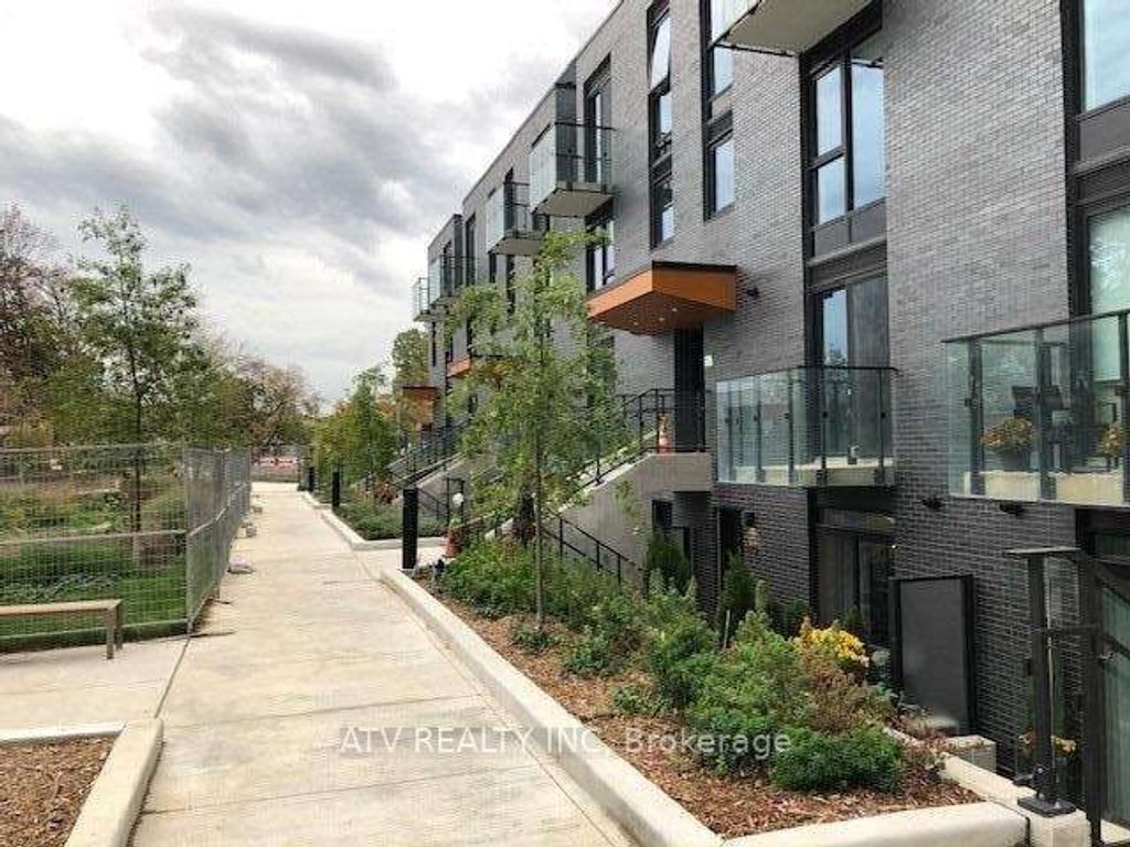 Photo of 10 Brin Drive #TH17, Toronto, ON M8X 0B3 (MLS # W12954046)