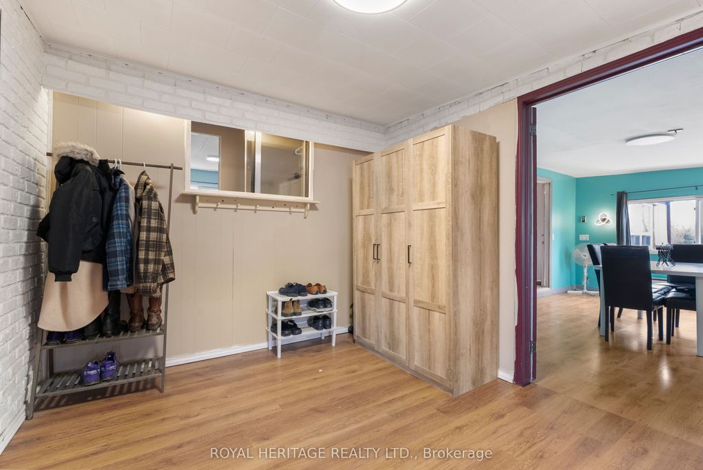 Photo of 16 Fenelon Way, Kawartha Lakes, ON K9V 4R1 (MLS # X12952358)