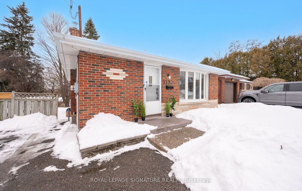 Photo of 357 Rossland Road E, Oshawa, ON L1G 2X2 (MLS # E12809906)