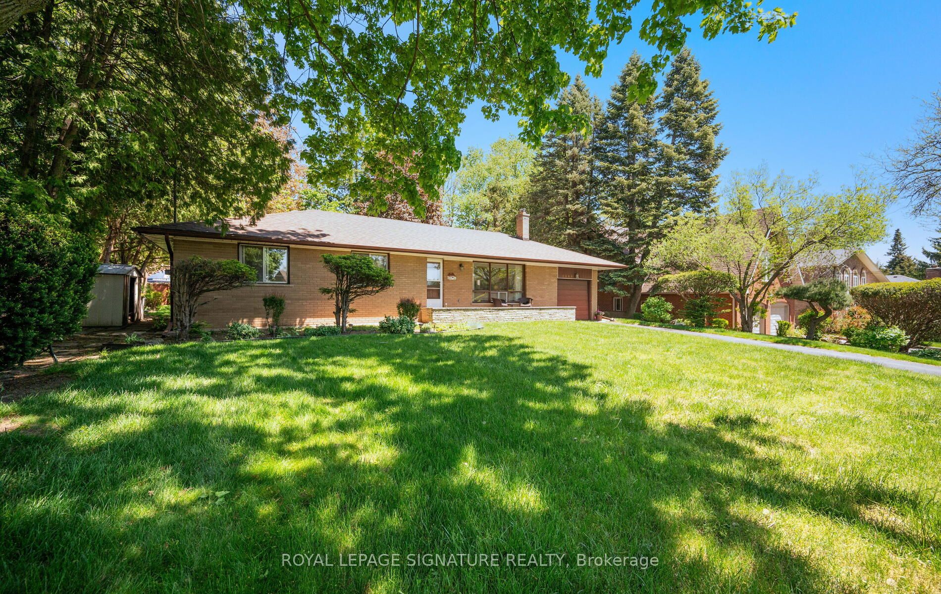2585 Jarvis Street