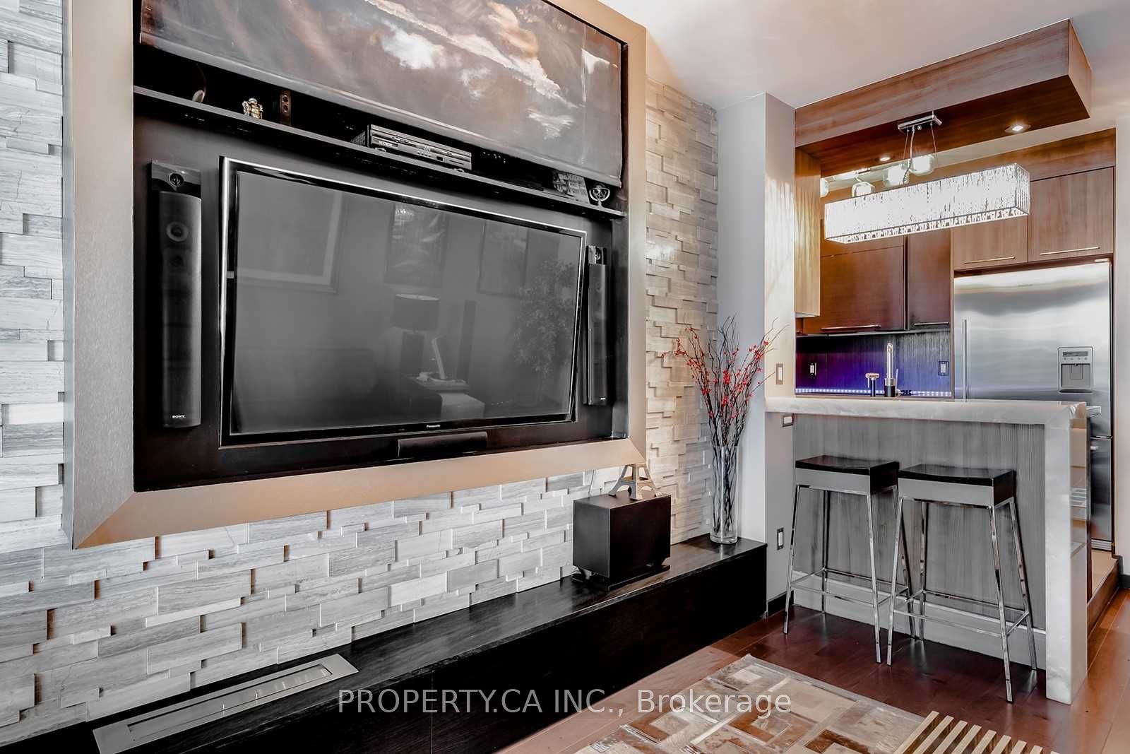 10 Yonge Street 3604