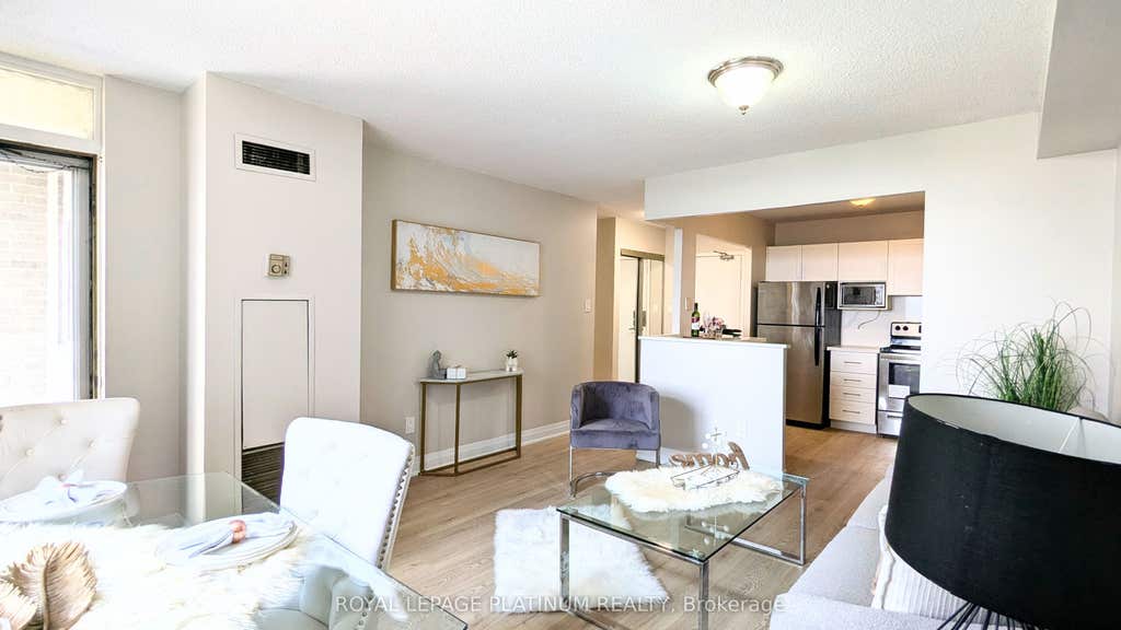 Photo of 3559 Eglinton Avenue W #704, Toronto, ON M6M 5C6 (MLS # W13626646)