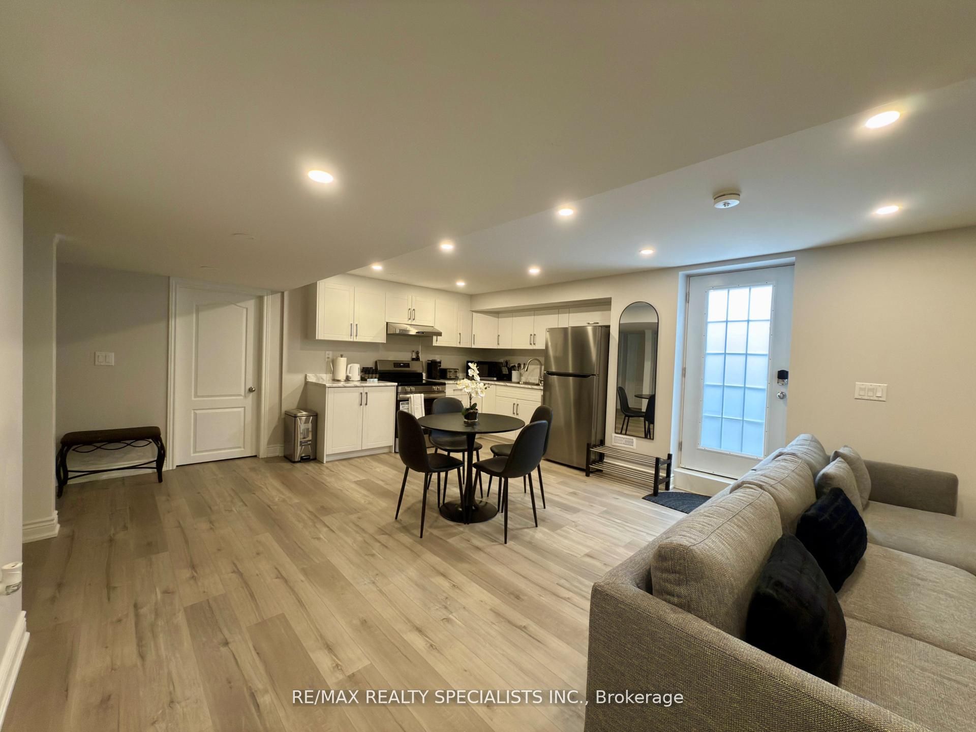 3137 Gladish Grove BSMT