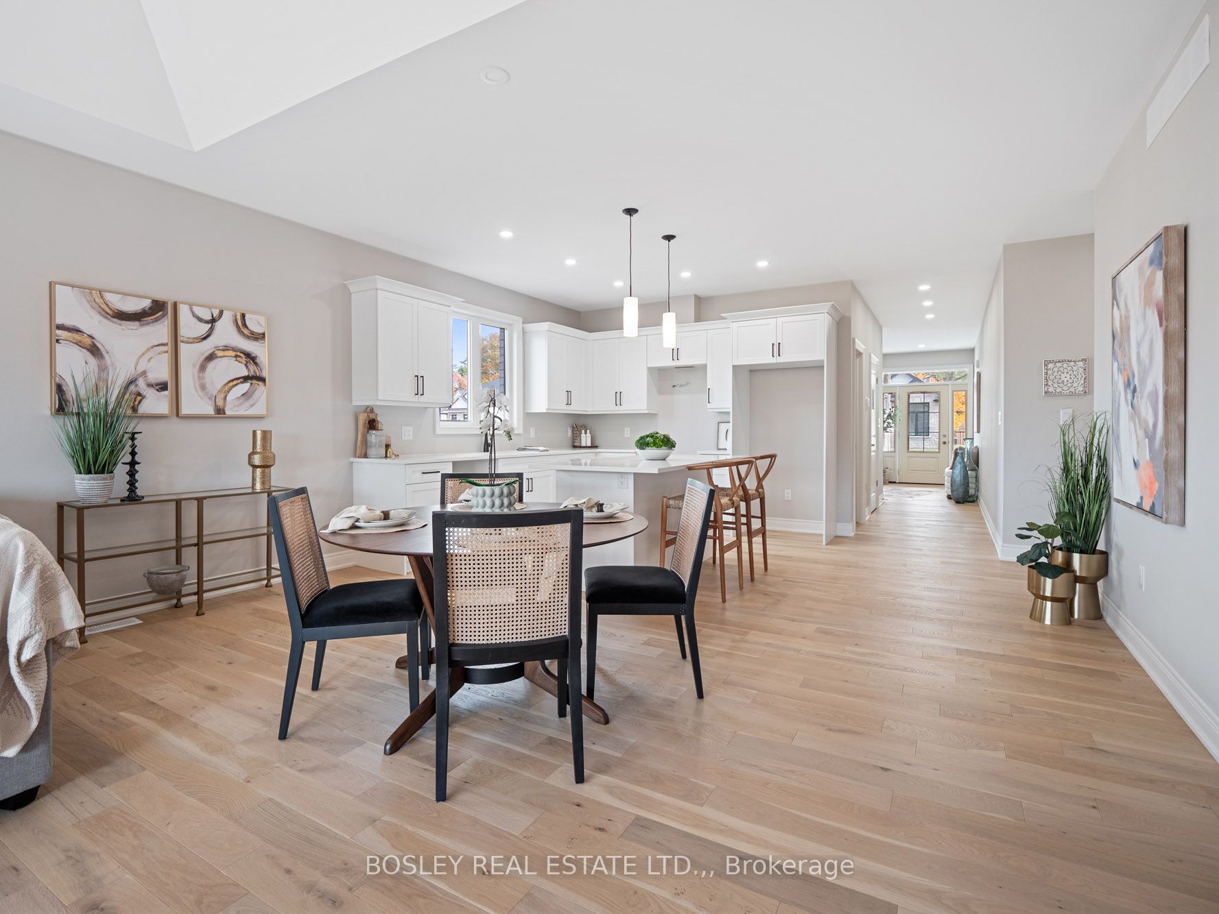 503 ROYAL RIDGE Drive