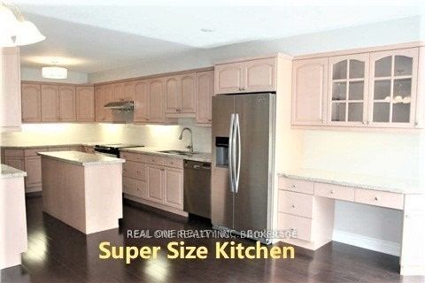 5847 Tayside Crescent