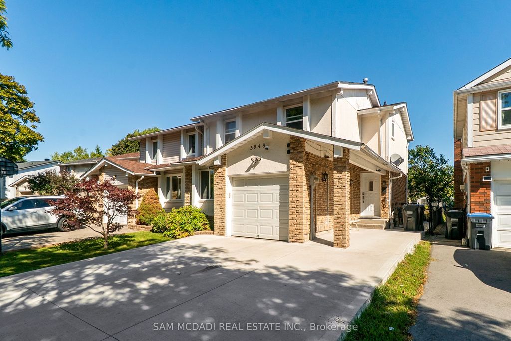 Photo of 5948 Featherhead Crescent, Mississauga, ON L5N 2B6 (MLS # W12444502)