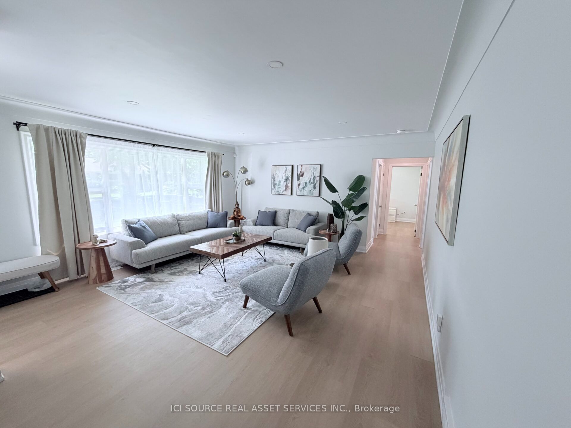 10 Draper Drive