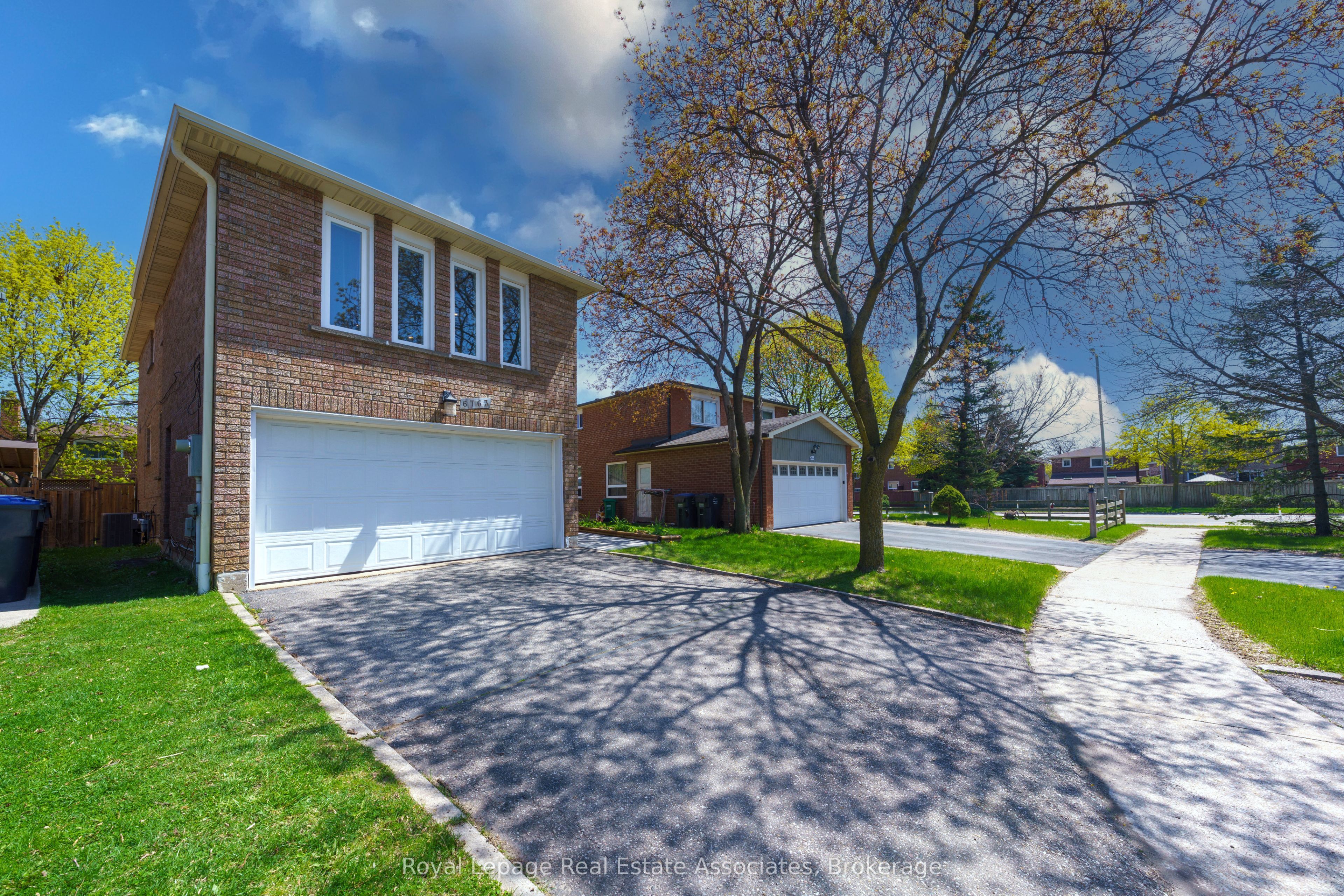 6763 Dolmage Court