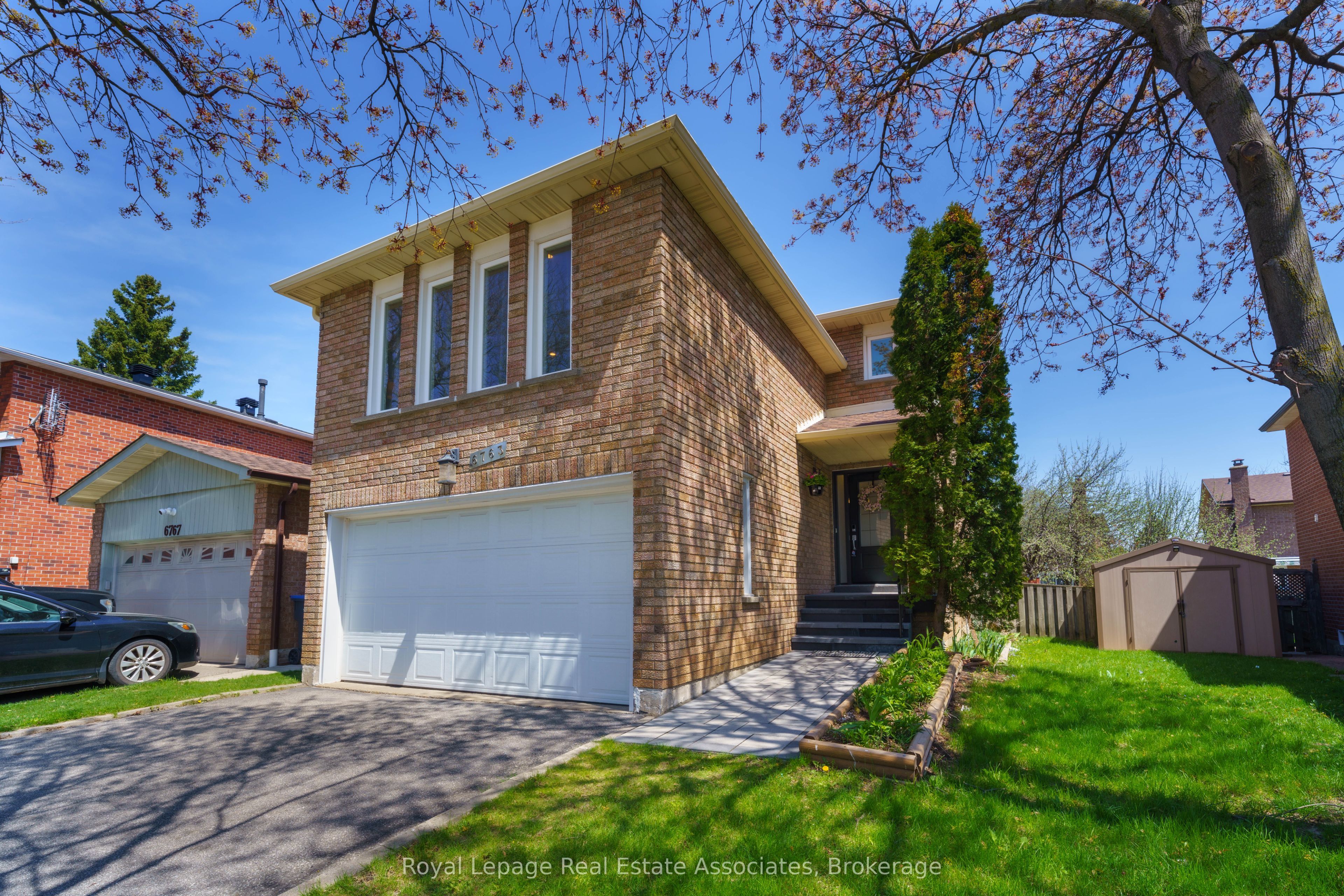 6763 Dolmage Court