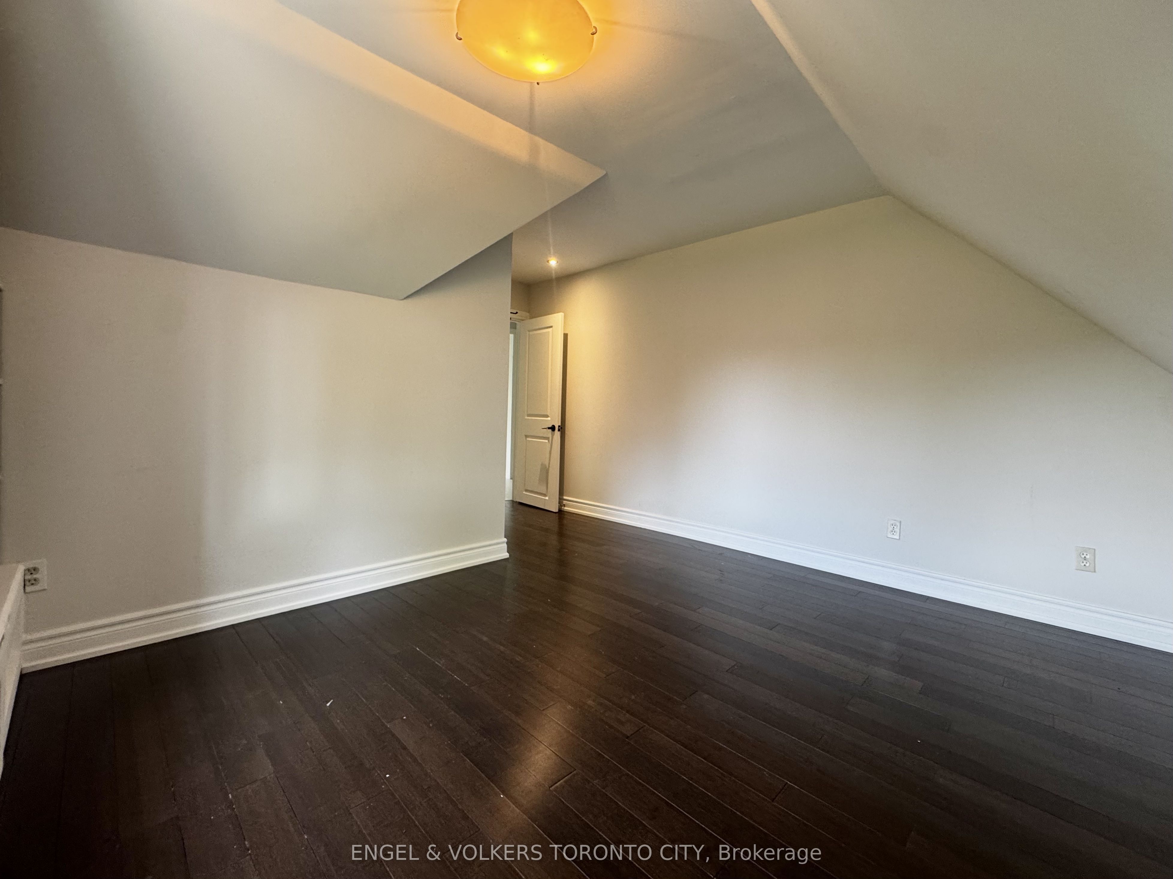185 Rumble Avenue 2nd Fl