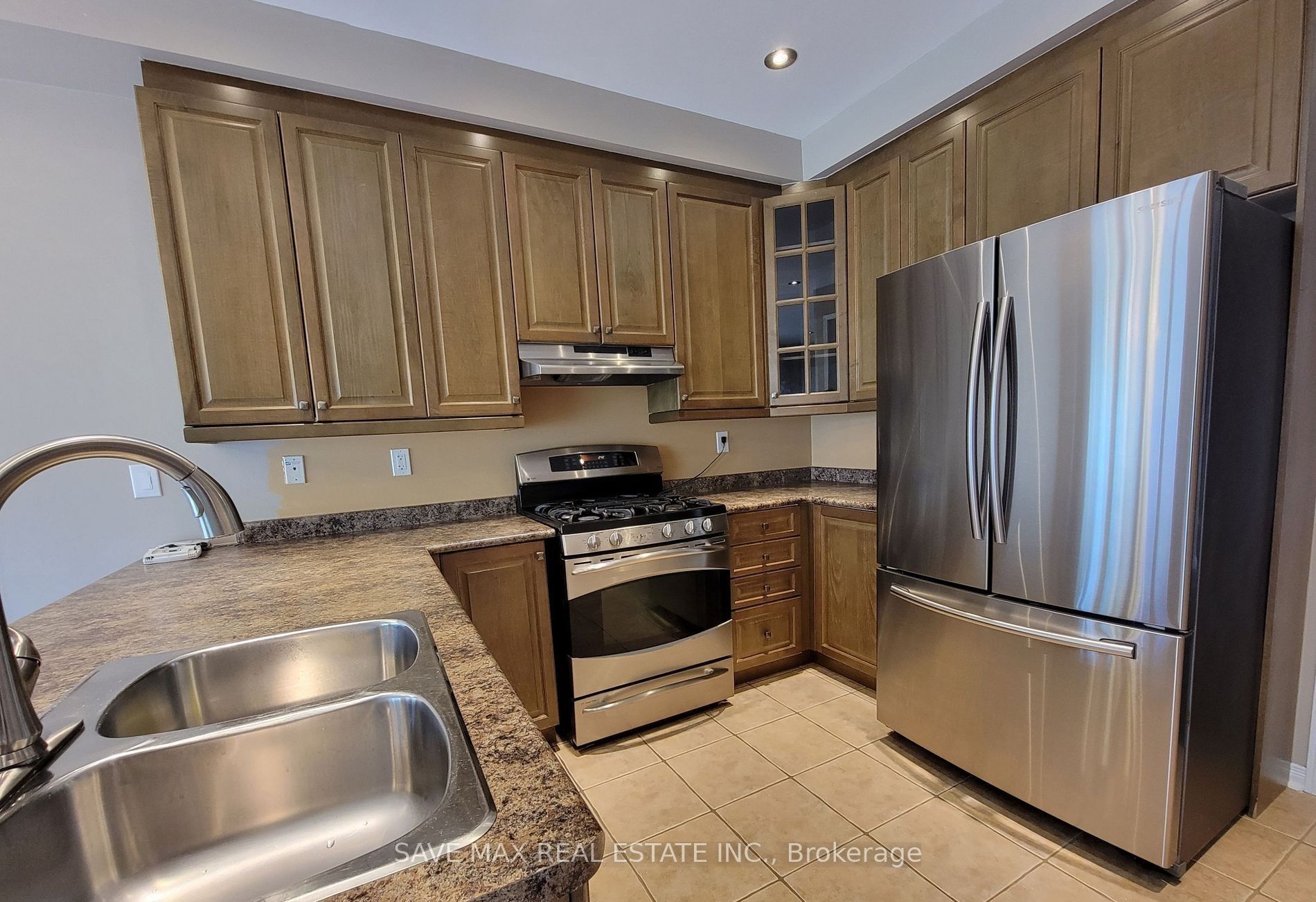 3080 Mission Hill Drive