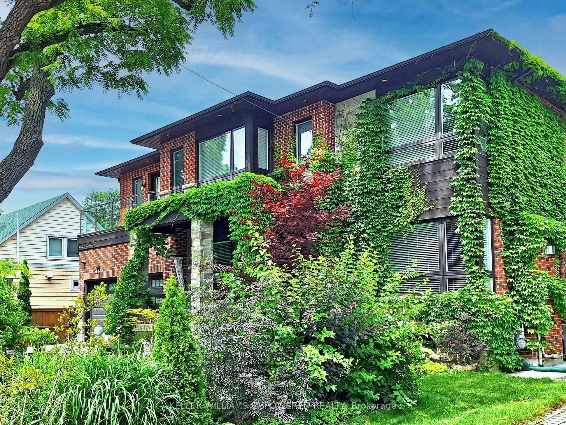 29 Bedford Park Avenue