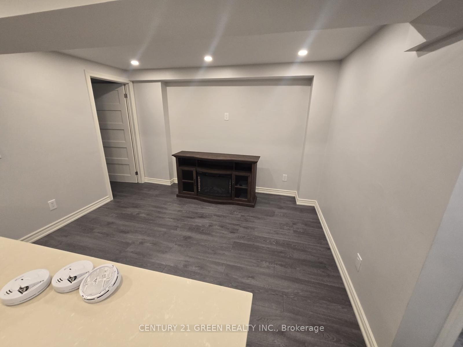 2483 Old Brompton Way Lower