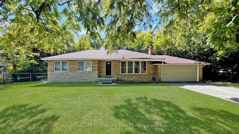 11 Uplands Avenue Basement Vaughan ON L4J 1J8