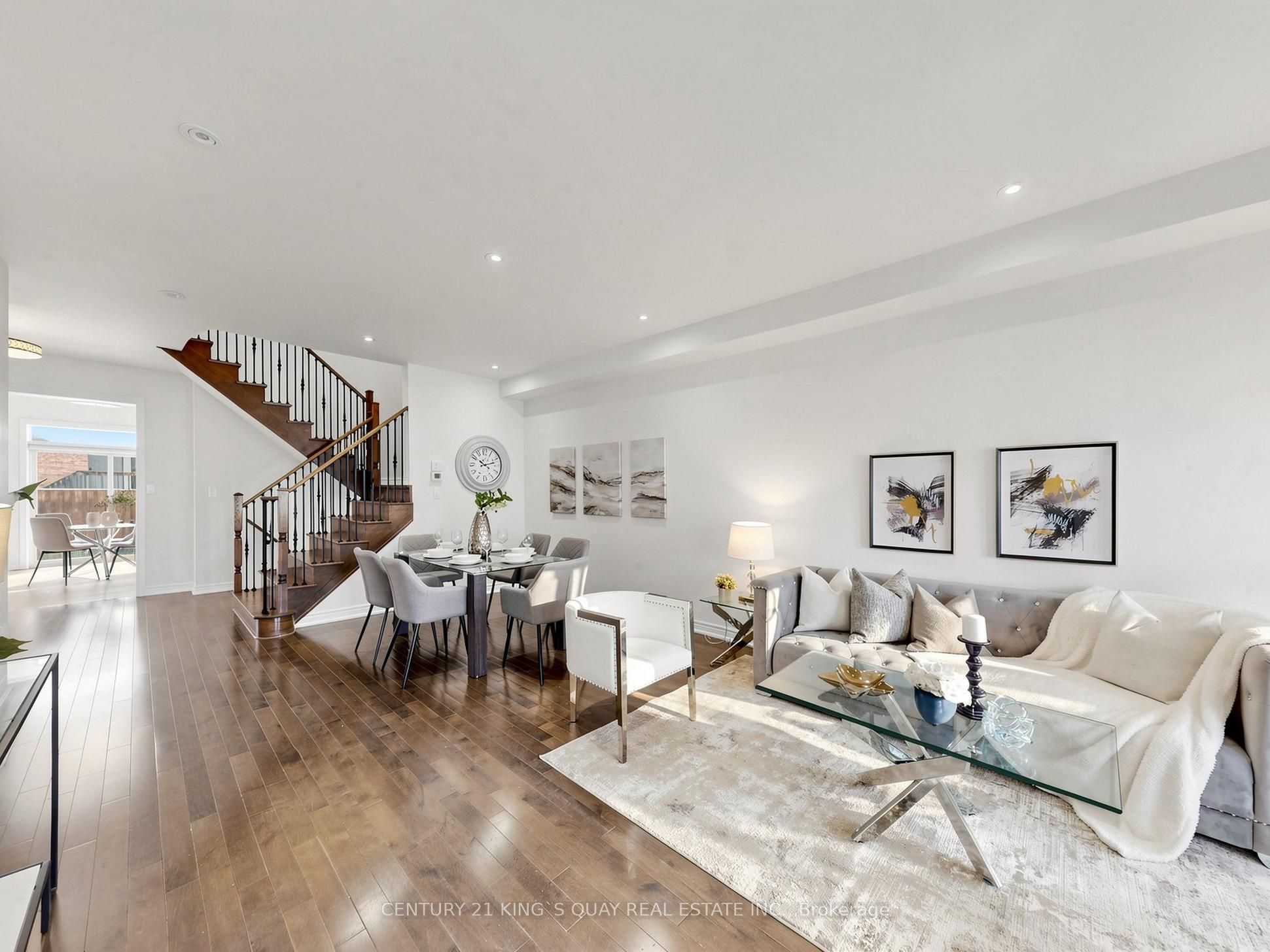 15 Beebe Crescent