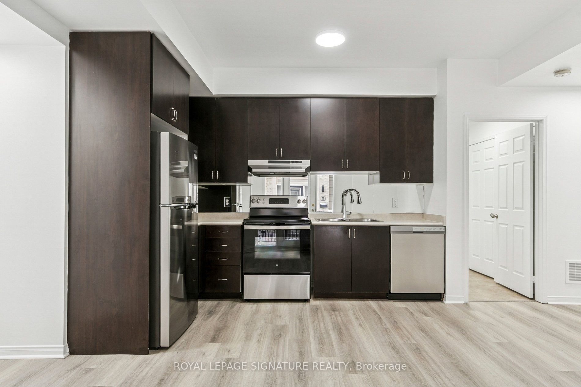 5035 Oscar Peterson Boulevard 38