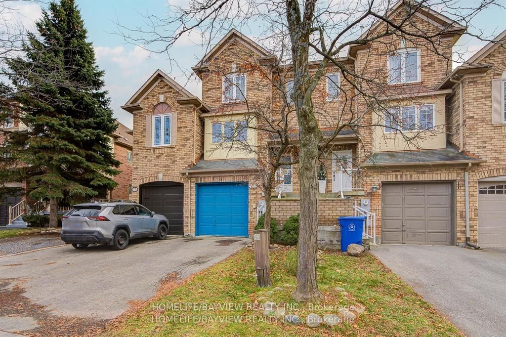 Photo of 15 Bowler Street, Aurora, ON L4G 7J2 (MLS # N12988698)