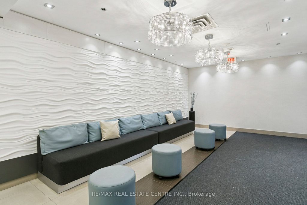 Photo of 3865 Lake Shore Boulevard W #604, Toronto, ON M8W 0A2 (MLS # W12716286)