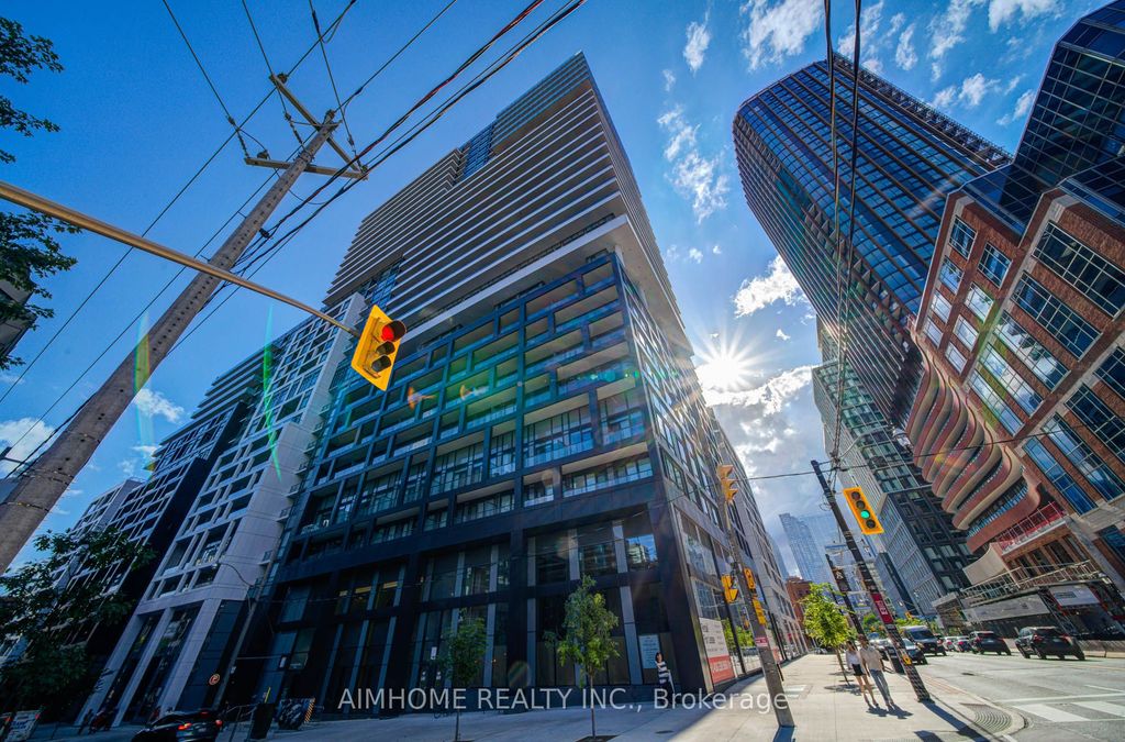 Photo of 70 Princess Street #1723, Toronto, ON M5A 0X6 (MLS # C12685504)