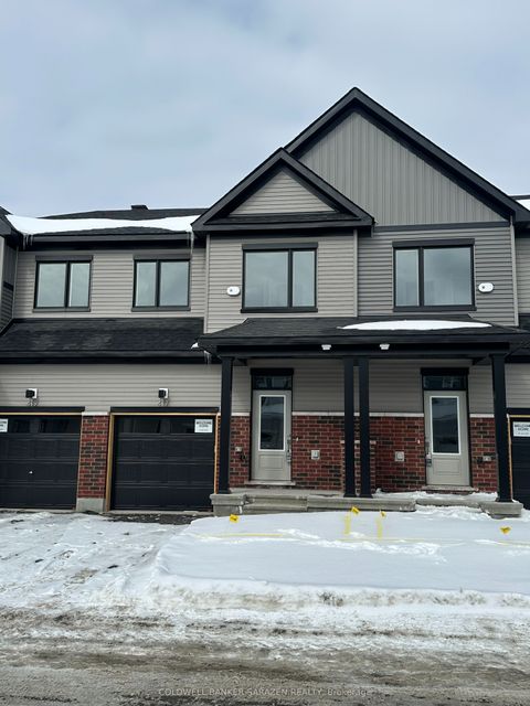 417 Les Emmerson Drive Barrhaven ON K2J 7L7
