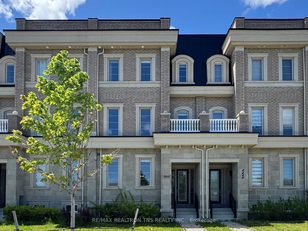 Photo of 9442 Bayview Avenue, Richmond Hill, ON L4C 5G9 (MLS # N13218788)