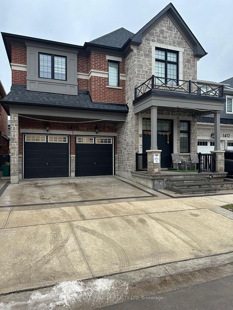 1416 Lynx Gardens Oakville ON L6H 3W8