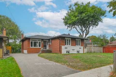 Photo 1 of 50 — 46 Flintwick Drive, Toronto, ON M1P 4G9