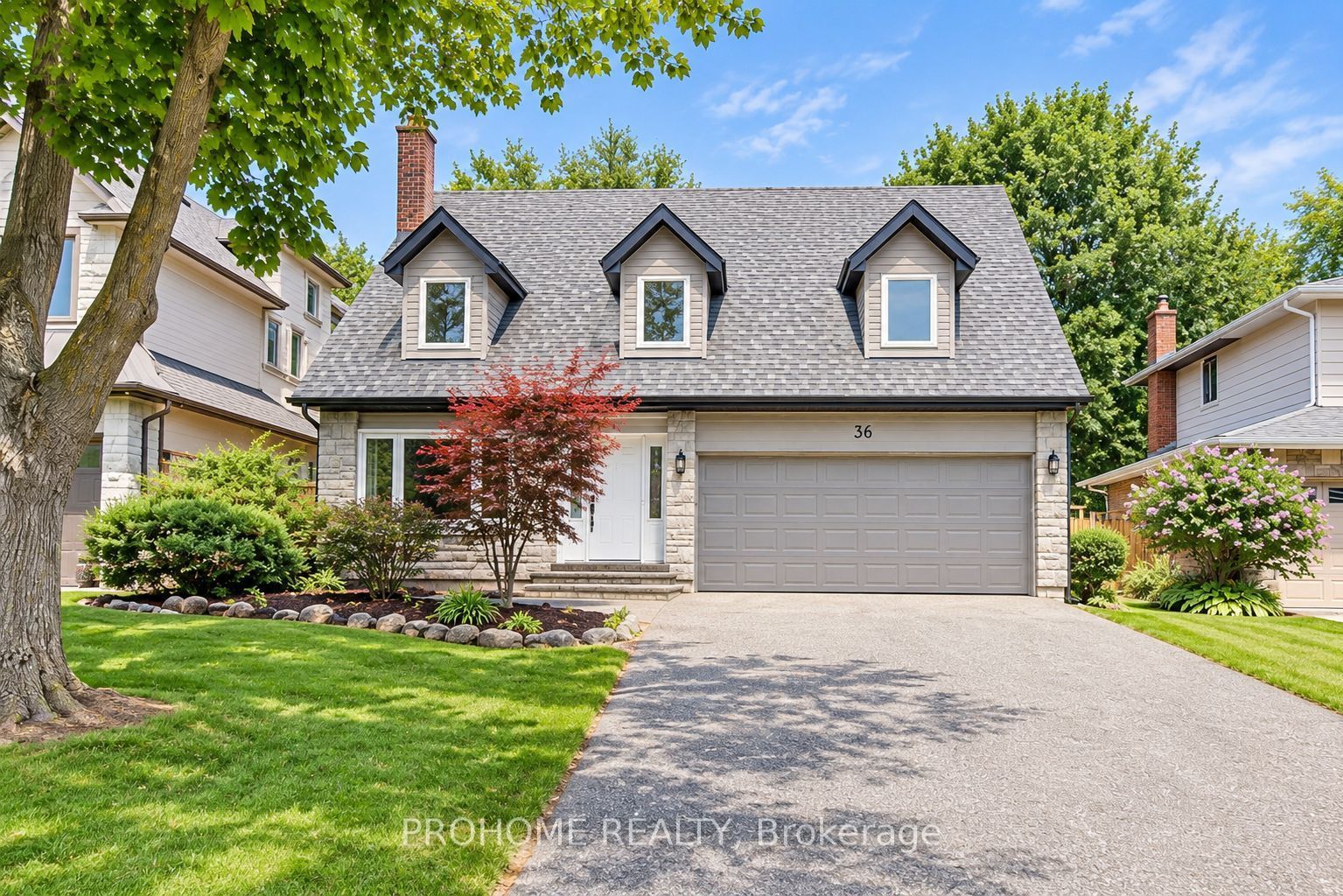 36 Summerfeldt Crescent