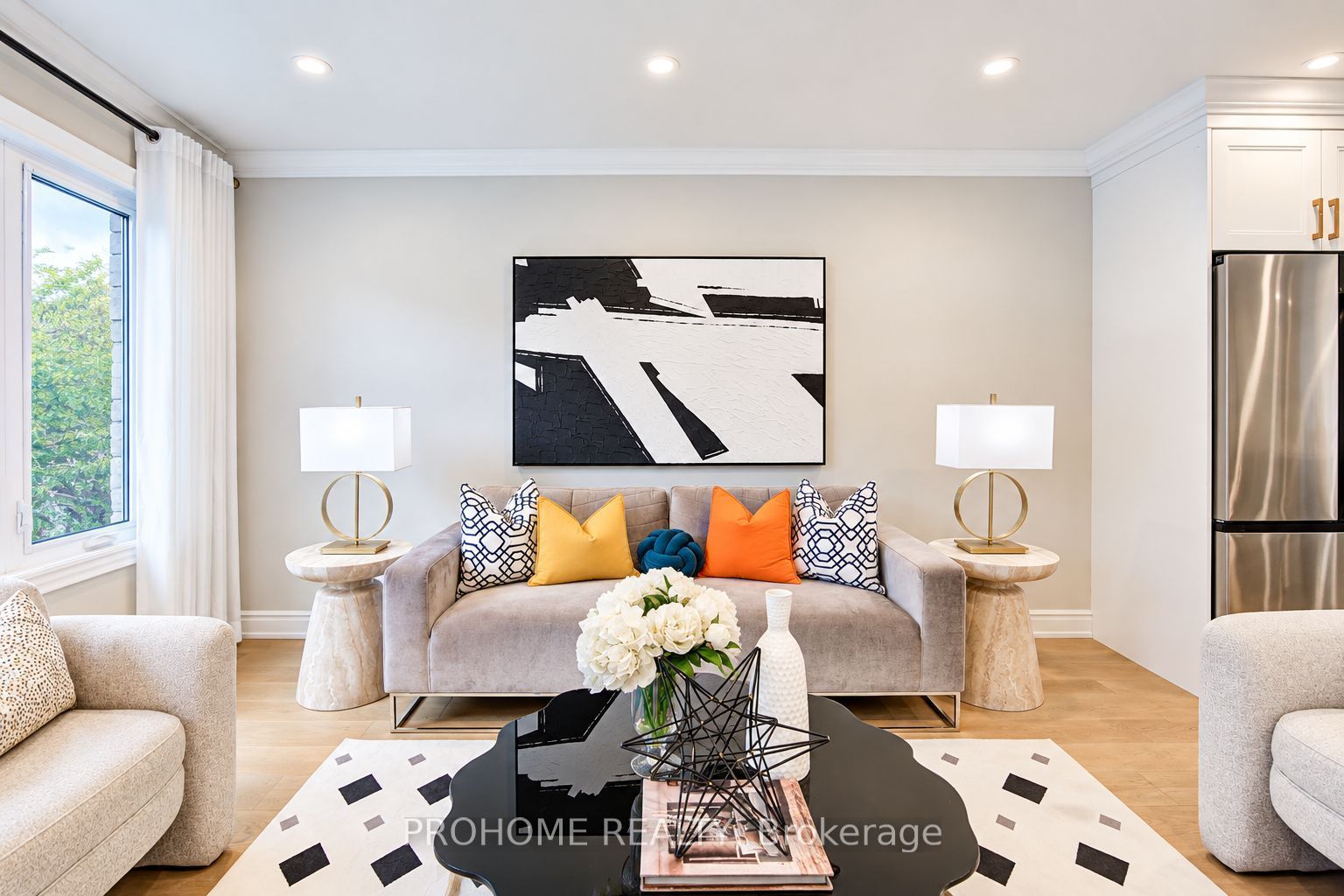 36 Summerfeldt Crescent