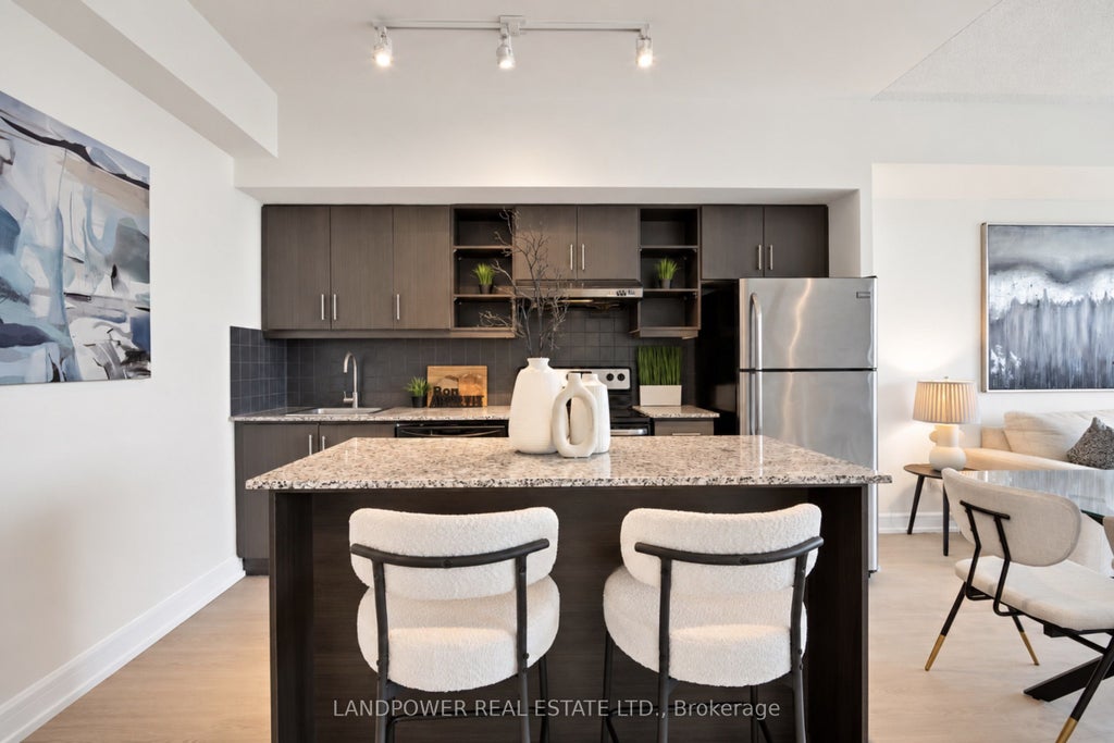 Photo of 35 Brian Peck Crescent #817, Toronto, ON M4G 0A5 (MLS # C14126518)