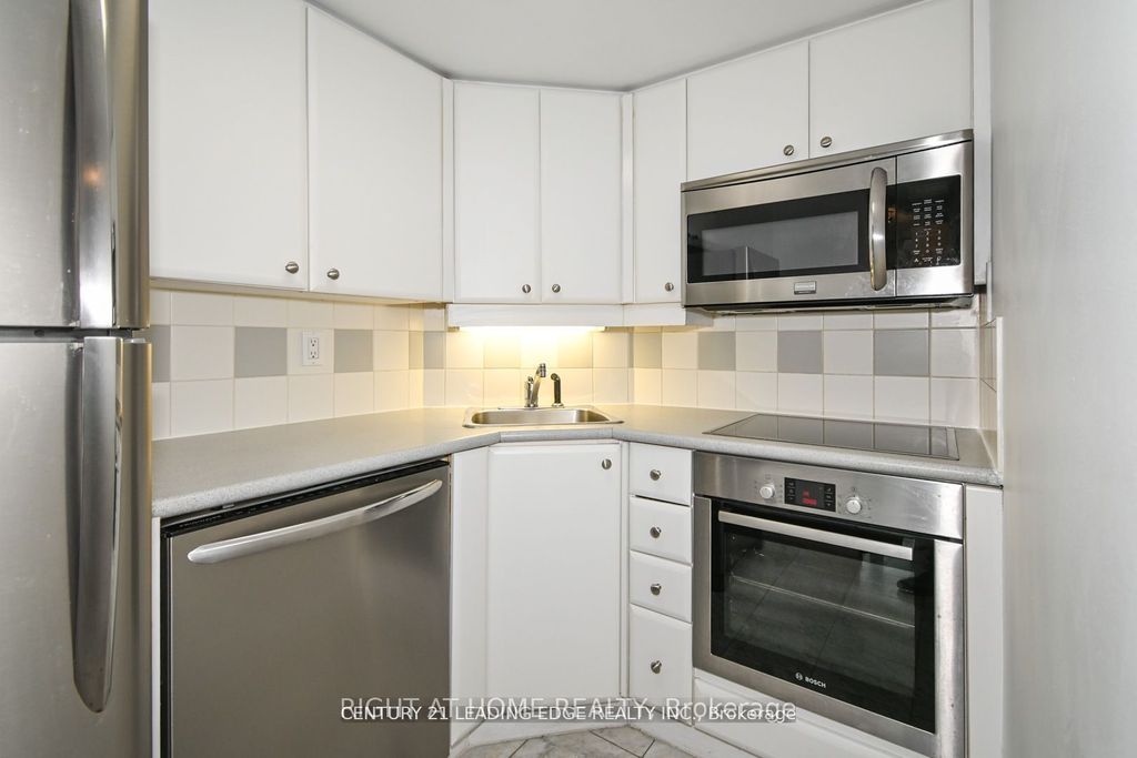 Photo of 38 Elm Street #3305, Toronto, ON M7A 2A3 (MLS # C12324824)