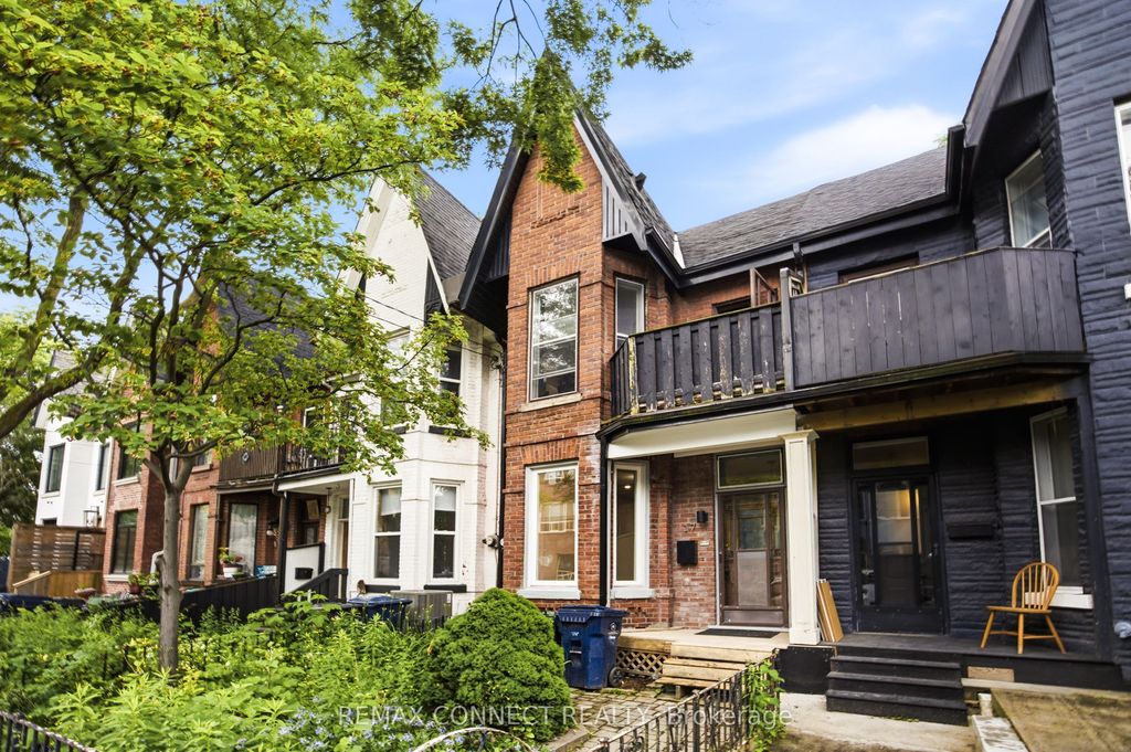 Photo of 37 Noble Street, Toronto, ON M6K 2C7 (MLS # W13556958)