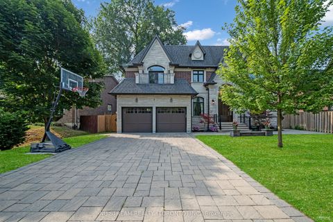 3 Greentree Road Markham ON L3R 3A9