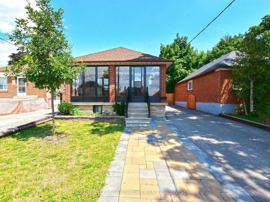 Photo of 103 Richardson Avenue, Toronto, ON M6M 3S2 (MLS # W13886512)