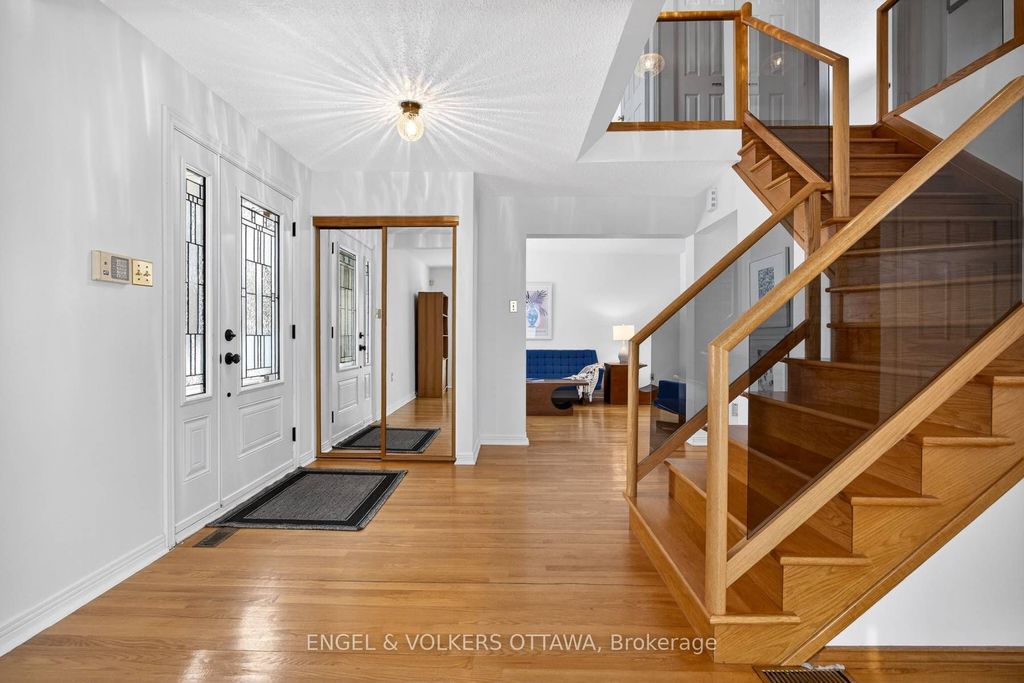 Photo of 82 Leacock Drive, Kanata, ON K2K 2A8 (MLS # X12769648)