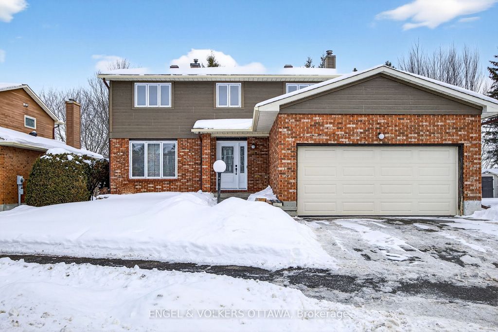 Photo of 82 Leacock Drive, Kanata, ON K2K 2A8 (MLS # X12769648)
